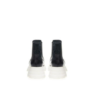 Alexander McQueen Elegant Leather Boots in Timeless Black - Ginchy