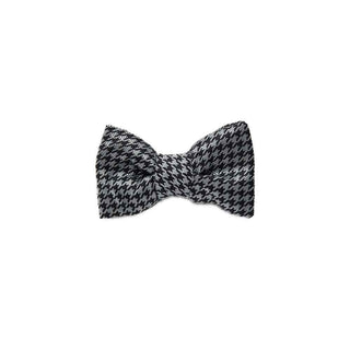 Tom Ford Gray Silk Bowtie